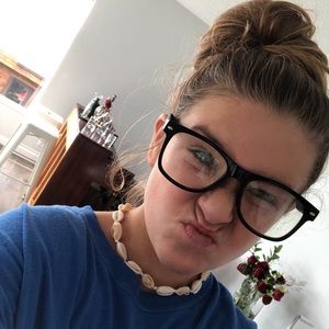 Meet your Posher, Josephine